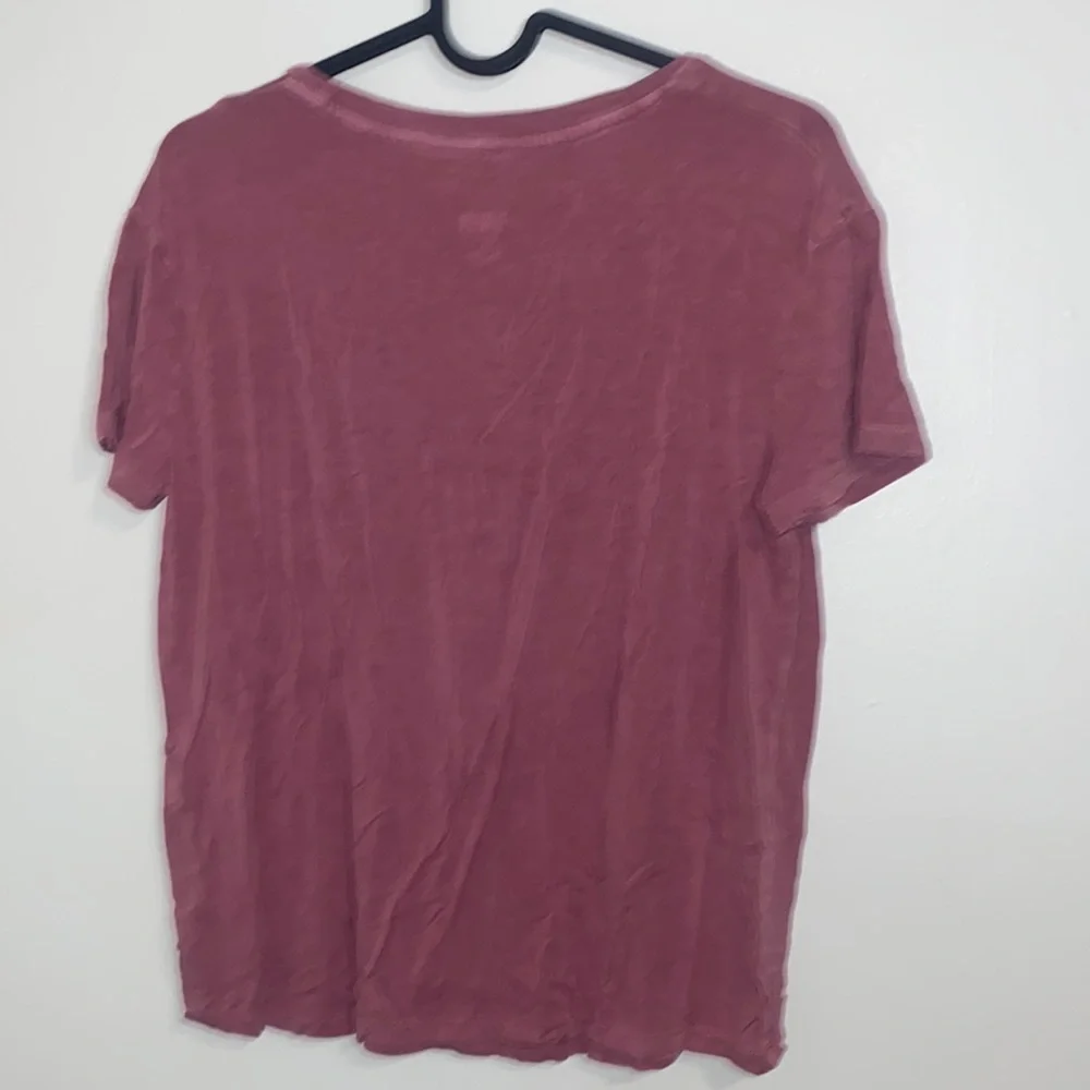 🎱Perfect basic tee! - Picture 7 of 7